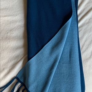 NWT Reverse Fringe Two Tone Ruana